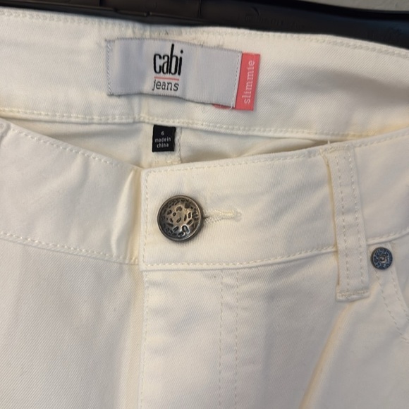 CAbi #5088 White Slimmie Jeans Skinny Leg Casual Size 6 - Picture 2 of 5